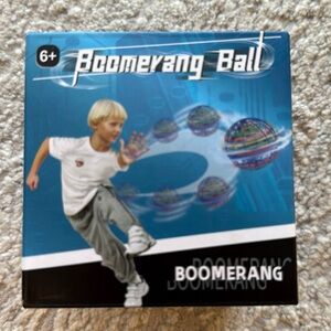 NIB Tesimai Boomerang Hover Ball with LED Lights for Night Flight- Purple